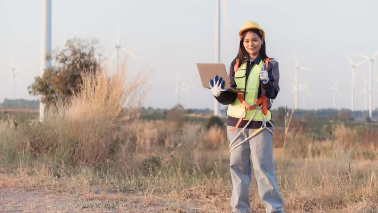 Cheap National Park Trips: Passes, Timing, and Camping