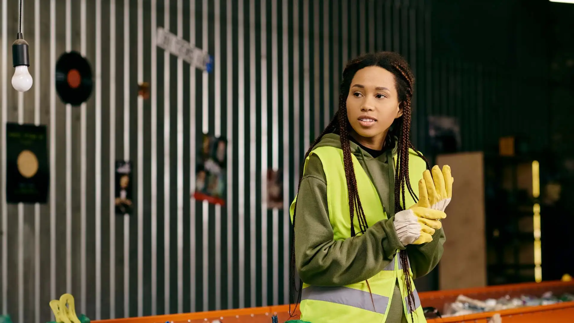 Job Loss Insurance for Gig and Contract Workers: How to Protect Your Income