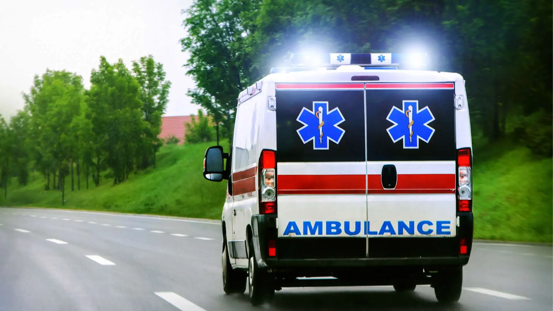 does-health-insurance-cover-ambulance-rides-beem-guide