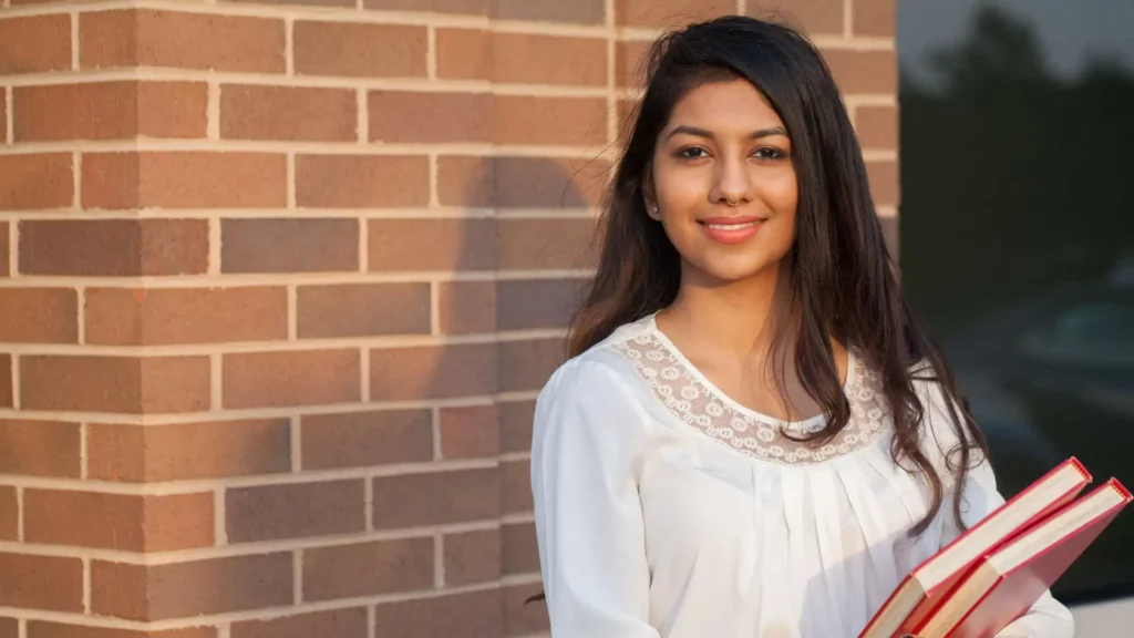 Financial Planning for Life After College Graduation in 2026