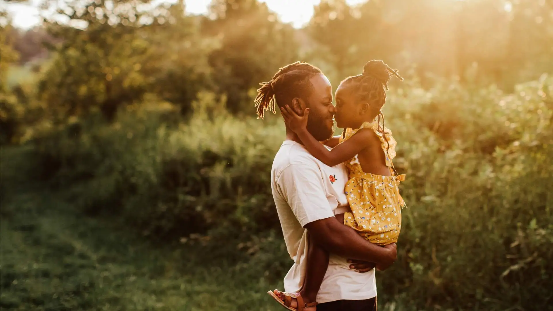 Ways to Save For A Father's Day Gift