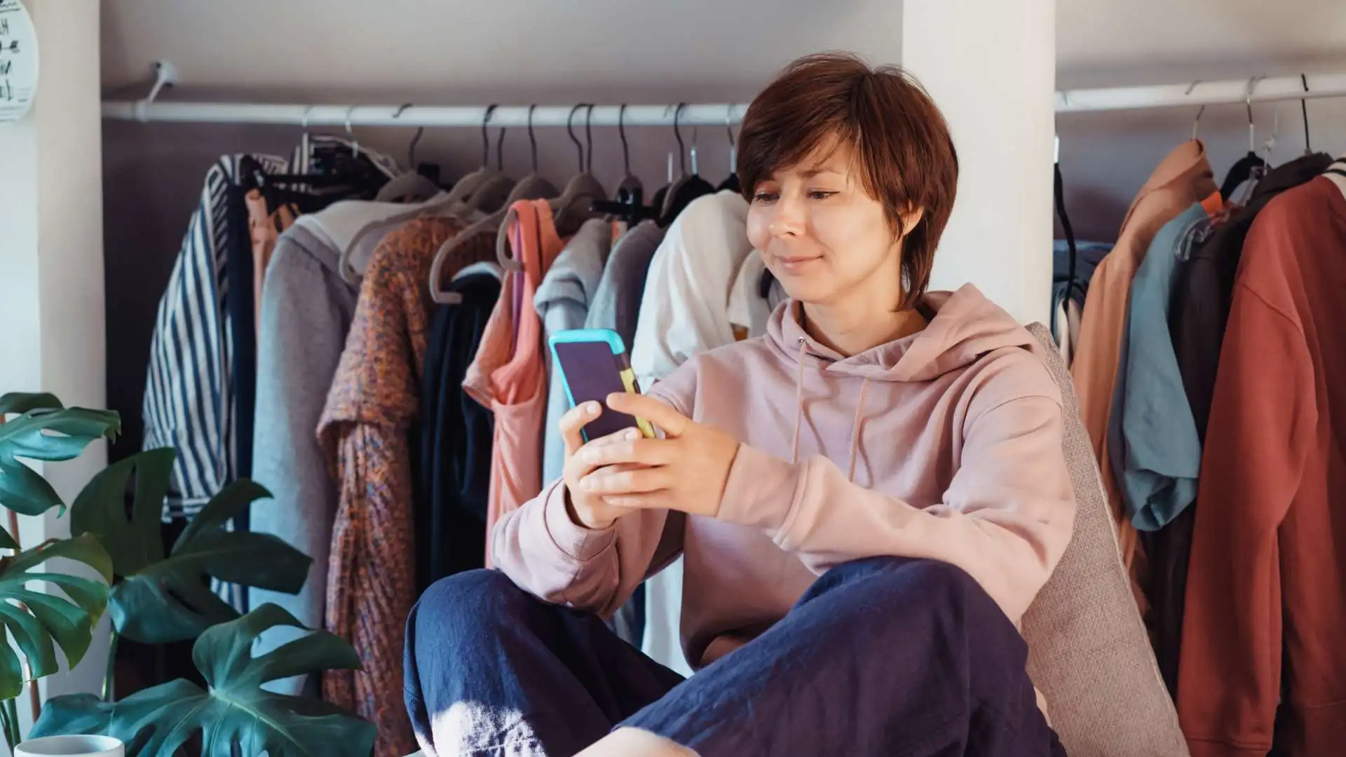 How to Build a Cost-Per-Wear Capsule Wardrobe?