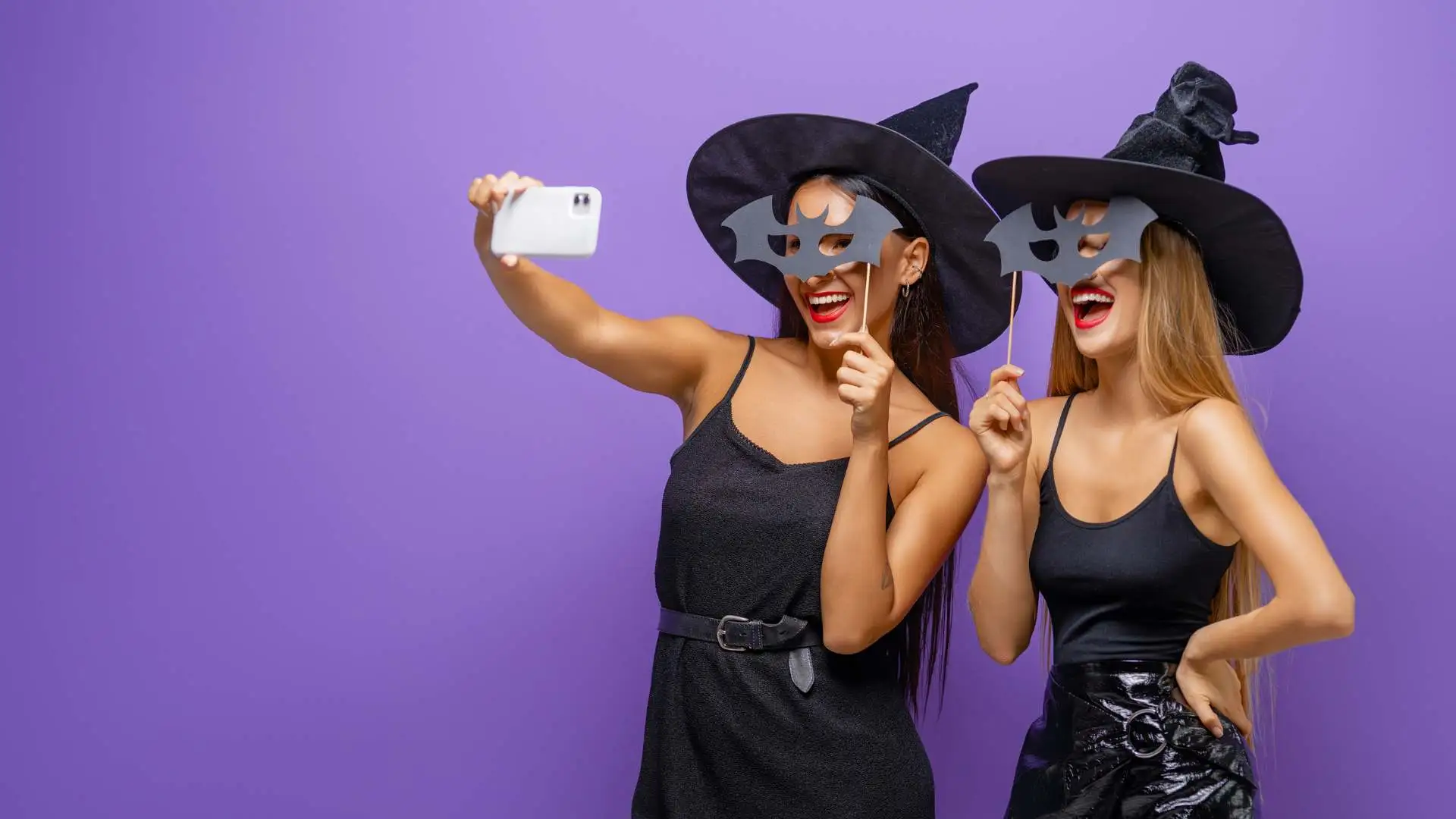 How to Host a Killer Halloween Party on a Budget Beem