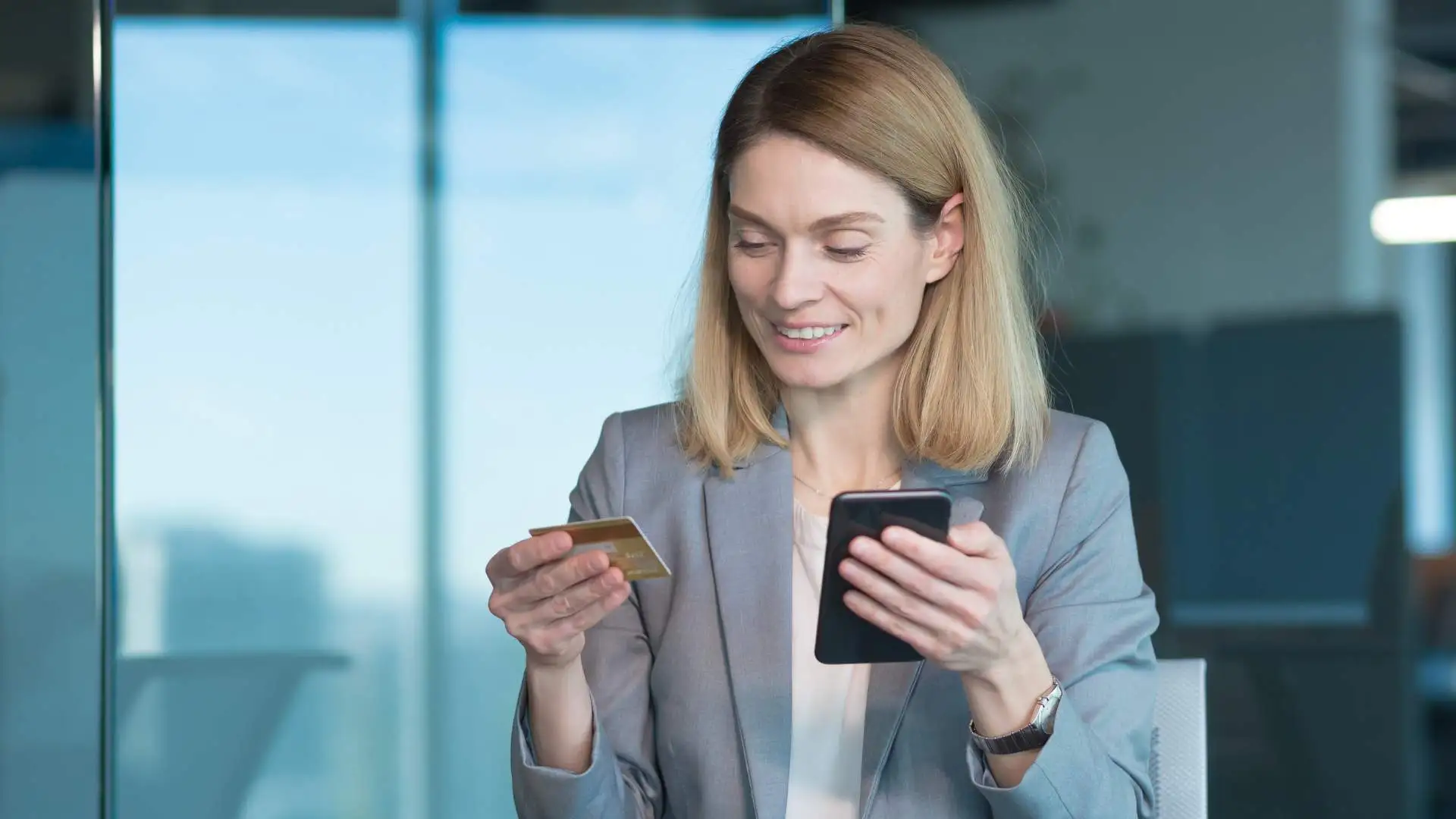 How to Maximize Savings with Bank Apps and Online Tools