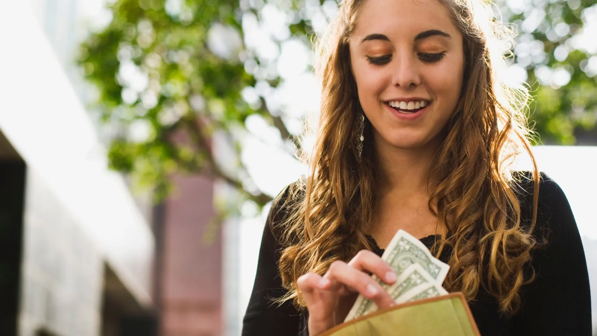 How to Make Money as a Teen_ 10 Best Ways