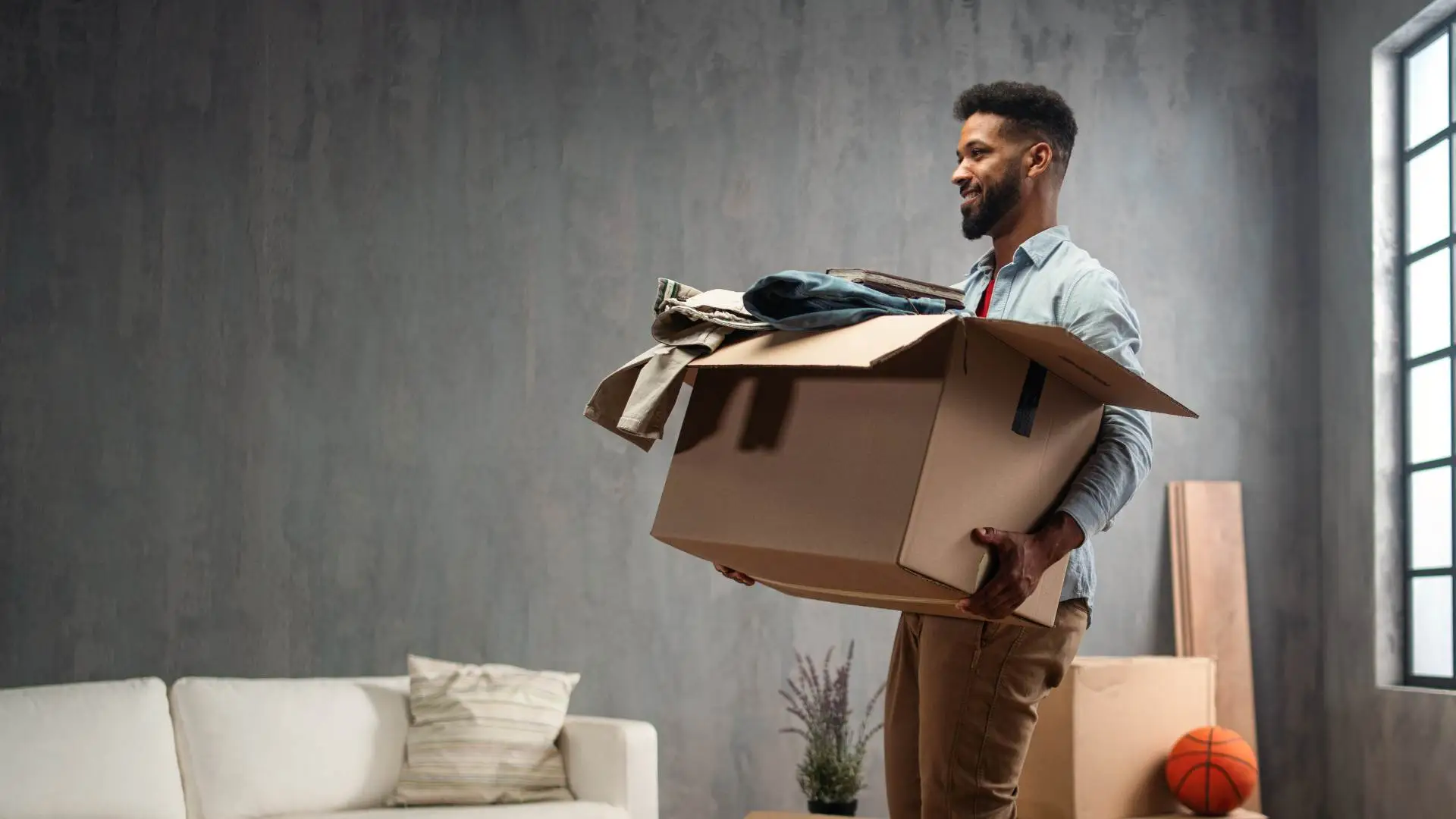 Why Saving Matters When Moving to a New City