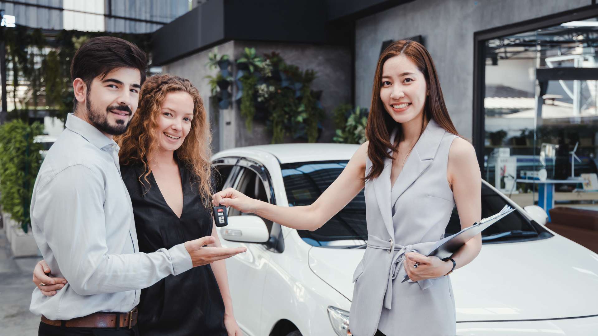 Can You Transfer a Car Loan to Another Person: Best Tips | Beem