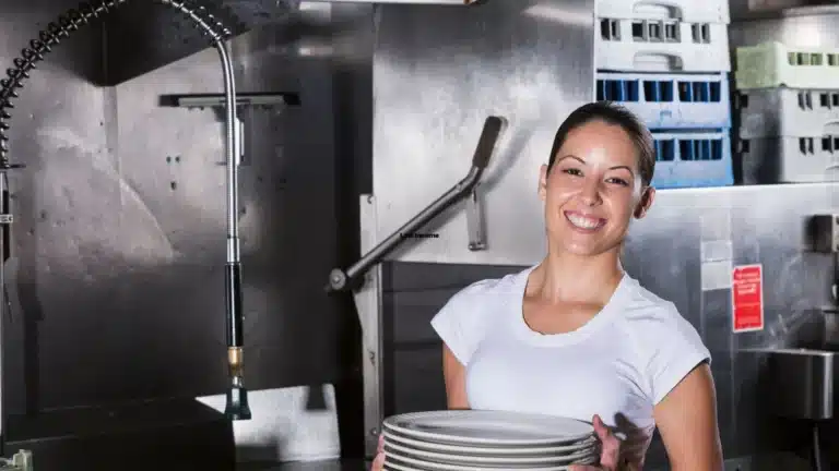 Budgeting Strategies for Restaurant Workers