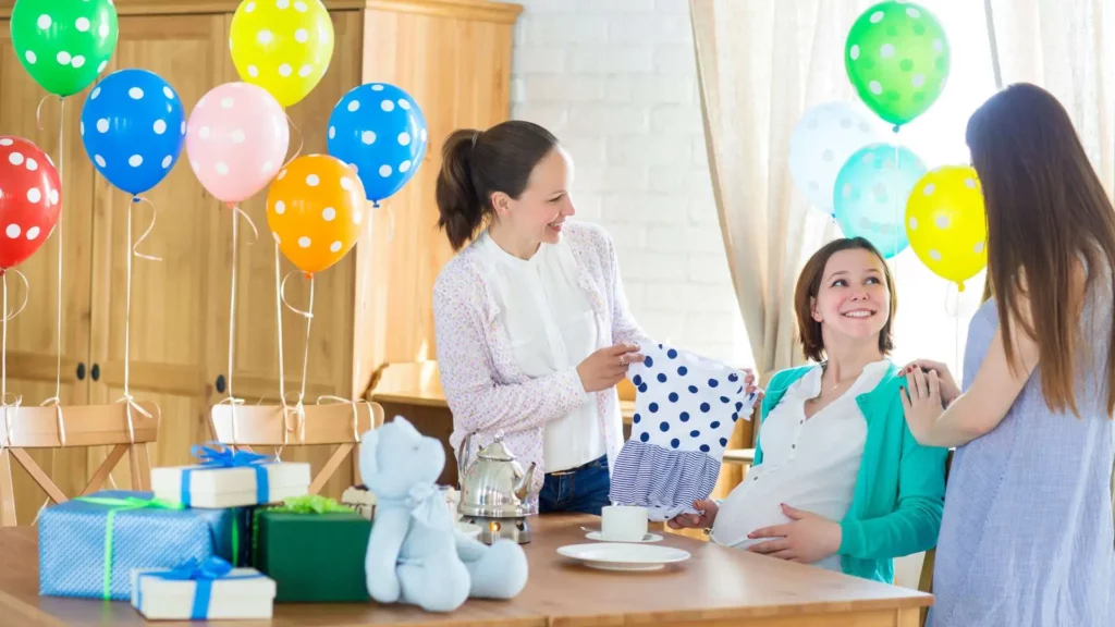 How Much to Spend on a Baby Shower Gift