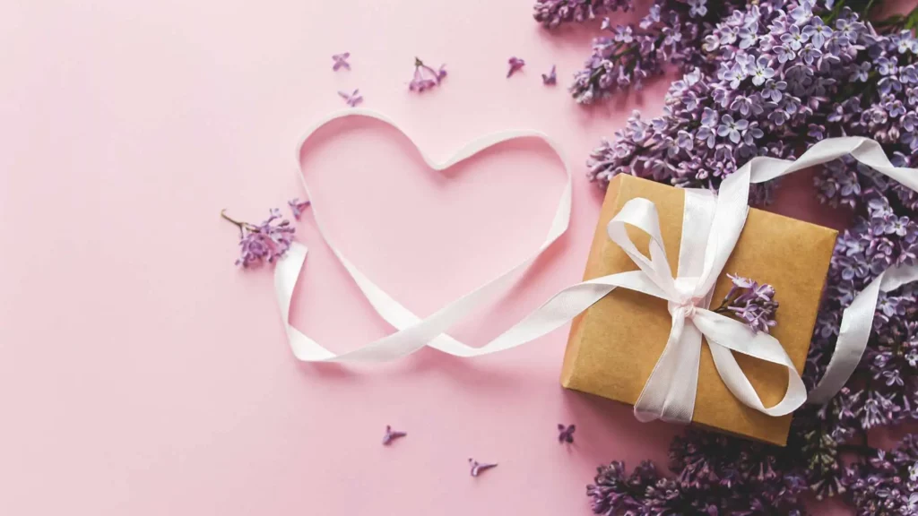 How Much to Spend on a Wedding Gift
