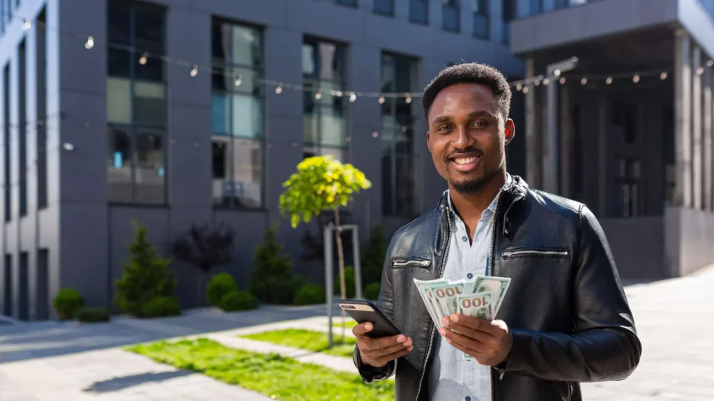 What Are the Benefits of Obtaining a Personal Loan