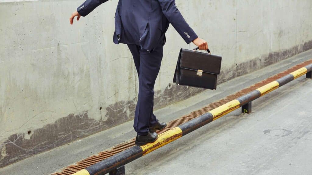 Balancing Risk and Growth in Your 401(k) Investments: