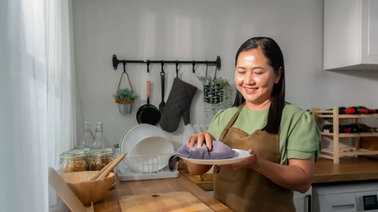 Dishwashers: Your Path to Kitchen Supervisor
