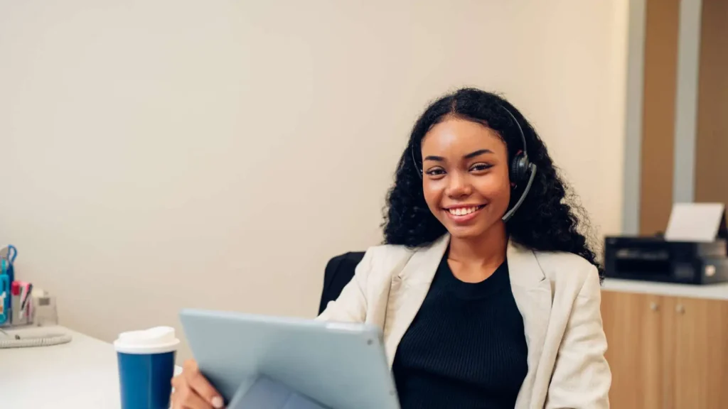 How to Upskill as a Virtual Assistant: Steps to Grow Your Business