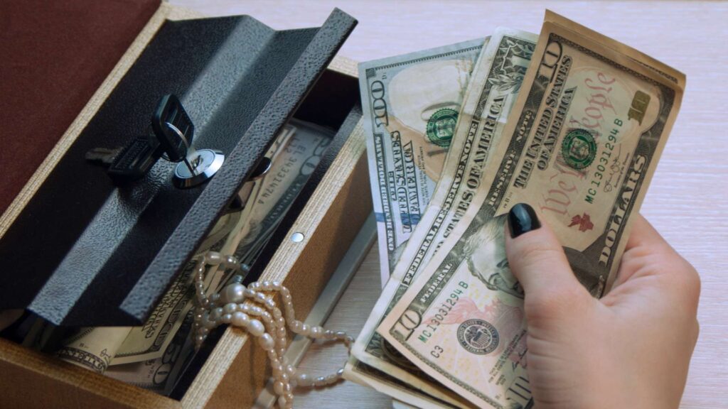 Cash Stuffing Vs HYSAs