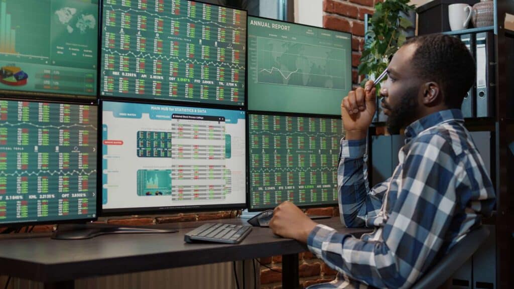 Investing in dividend stocks