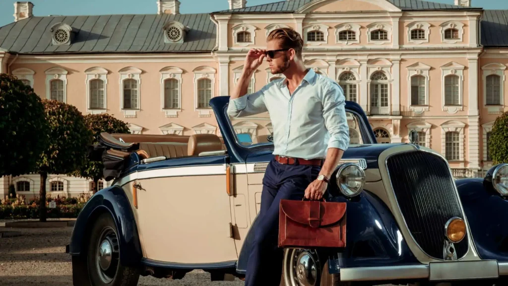 Classic Car Insurance vs Standard