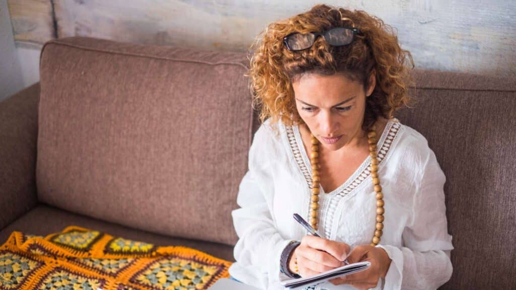 How Gratitude Journals Can Transform Your Relationship with Money