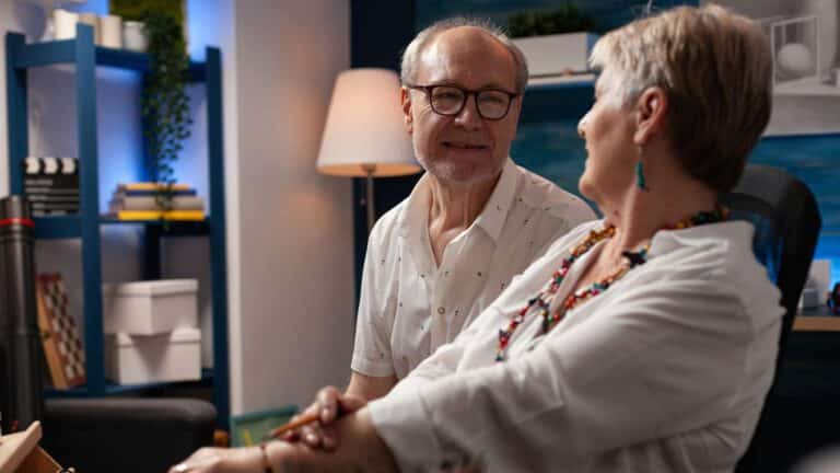 Setting Boundaries With Friends and Family About Money