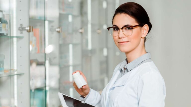 Prescription Tiers and Formularies Minimize Medication Costs