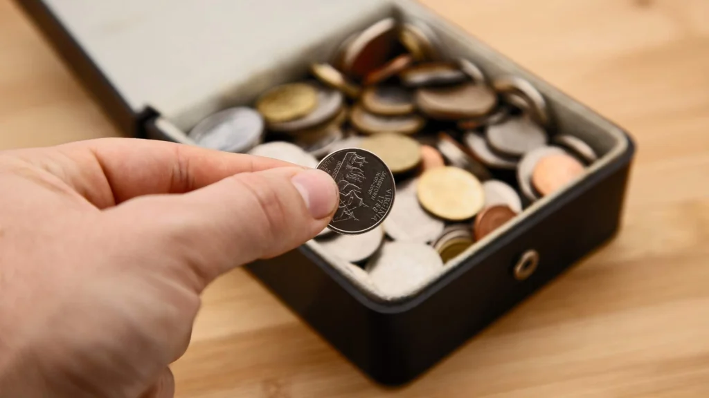 Relying Only on Cash Savings Is a Mistake