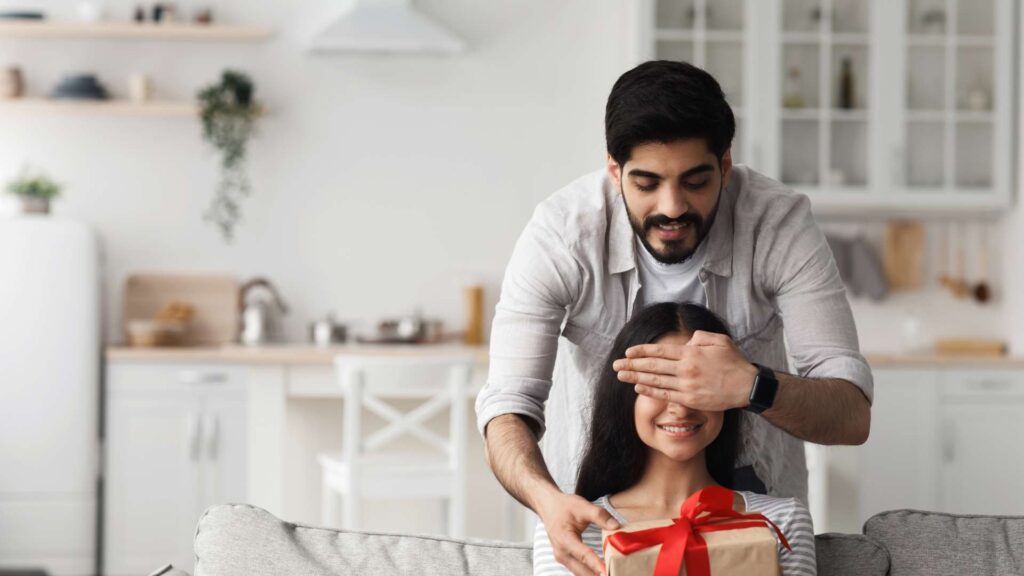 A Stress-Free Christmas Your Smart Financial Planning Guide for 2025