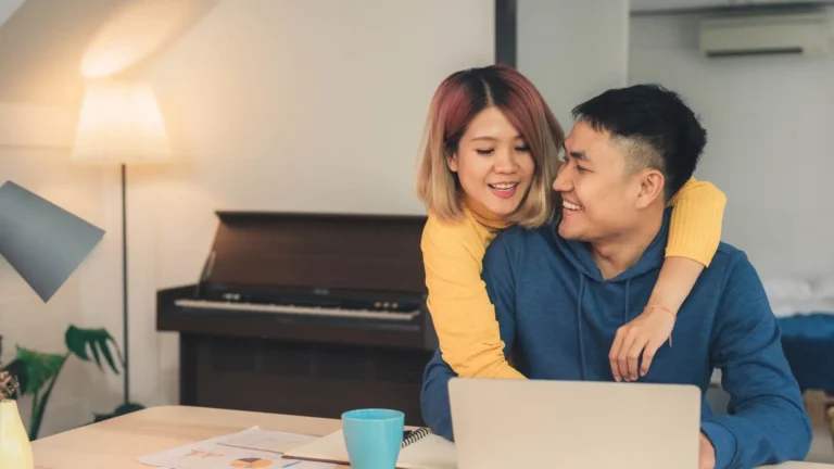 Financial Planning Tips for Couples in Their 40s