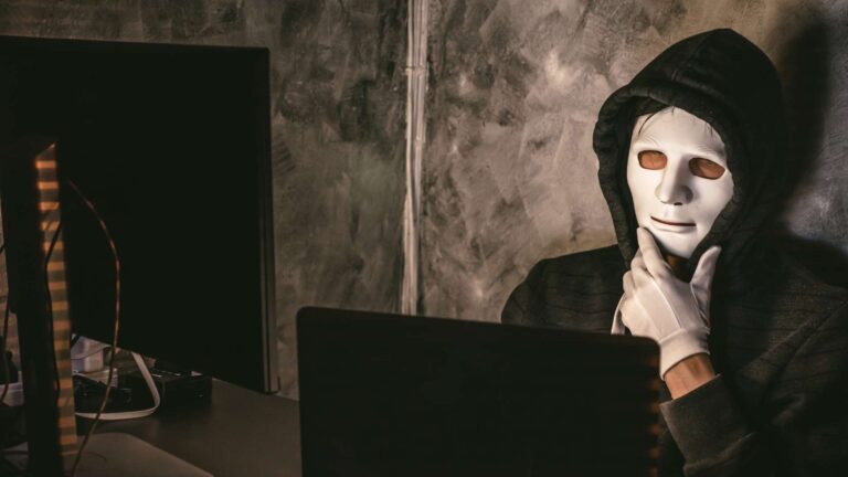 How Smart Banking Protects Against Fraud