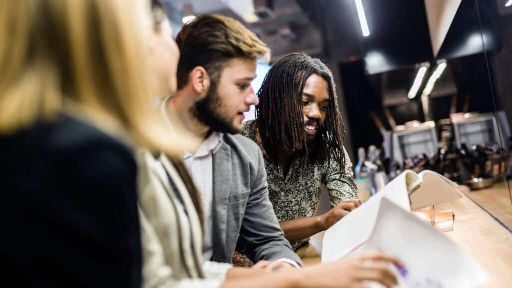 The College Student's Guide to Festive Planning: Max Fun, Min Spending