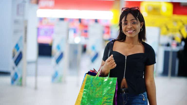 Your 2025 Guide to Holiday Savings How to Maximize Discounts and Deals