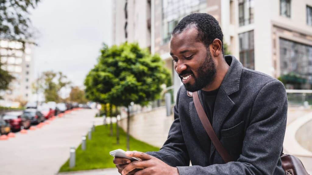 Your Financial Sidekick The Best Apps to Track Festive Spending in 2025