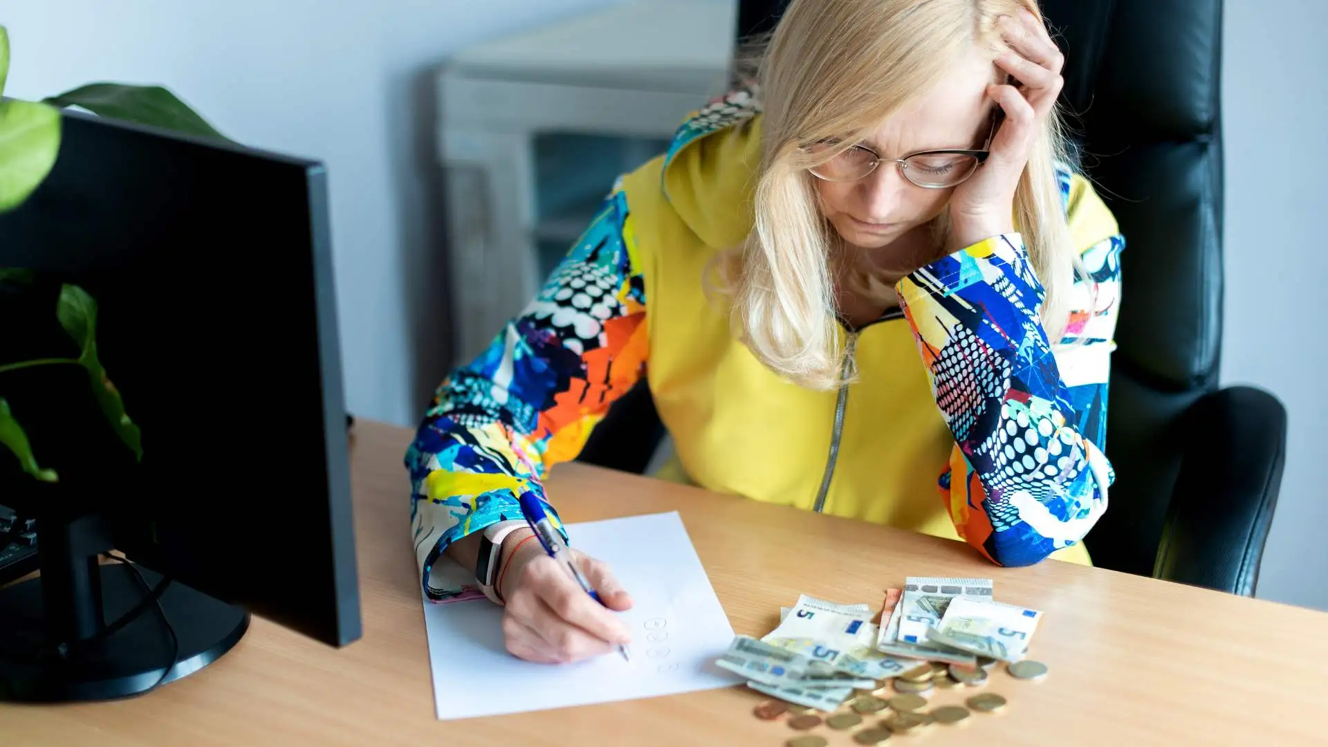 Signs Financial Problems 7 Warning Signs Financial Stress Is Taking Over Your Life | Beem
