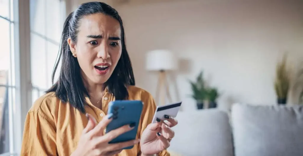 How to Use a Credit Card Responsibly After a Debt Consolidation Loan