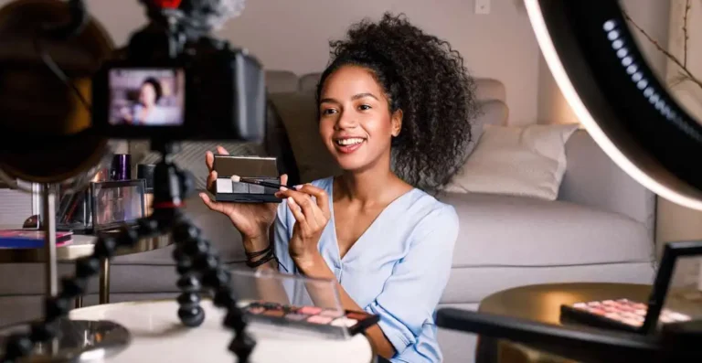 Cash Advance for Patreon Creators: How Beem Bridges Monthly Payout Gaps