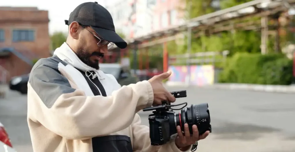 How Photographers and Videographers Can Use Beem
